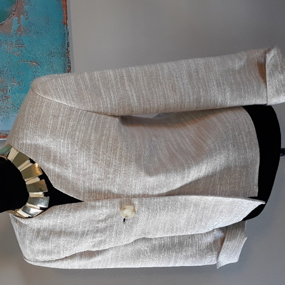 Calvin Klein/Single Button Front Cropped Blazer - image 4